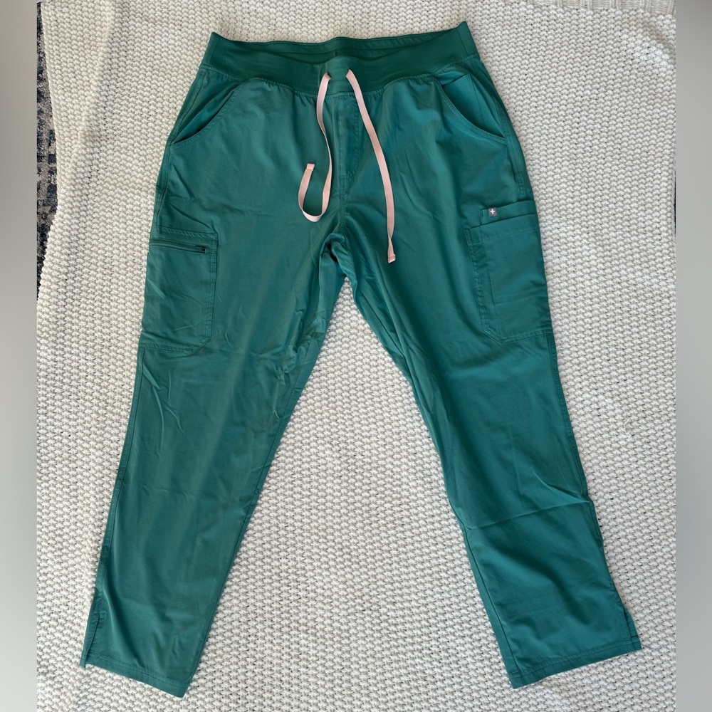 Figs Freex lined yola high wasted scrub pants